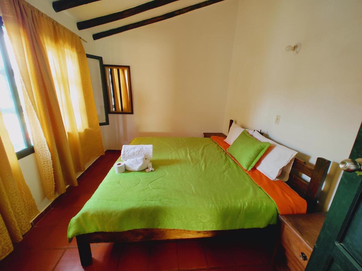 Sanmiguelavilla Hotel"S Vdl Вилья-де-Лейва Экстерьер фото