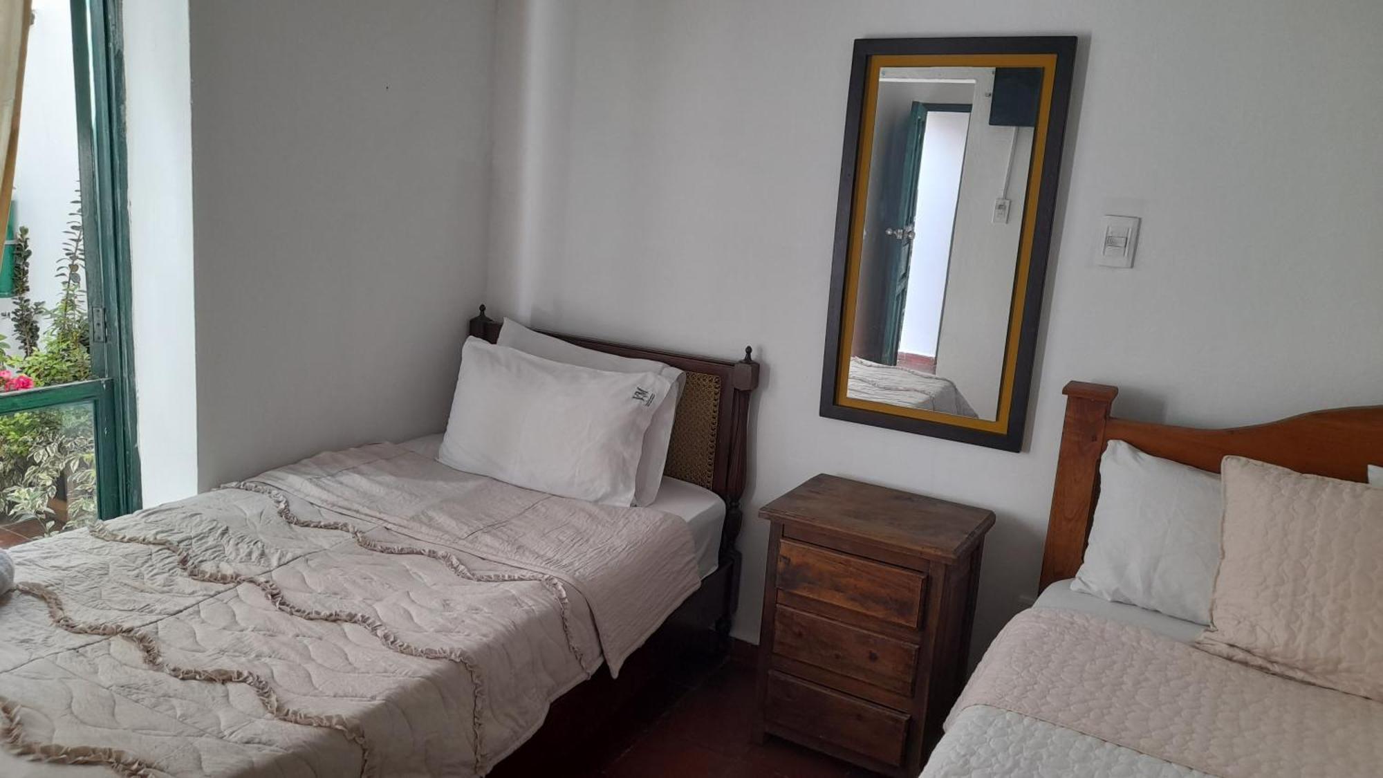Sanmiguelavilla Hotel"S Vdl Вилья-де-Лейва Номер фото